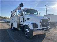 2025 Mack MD742