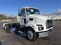 2025 Mack MD742