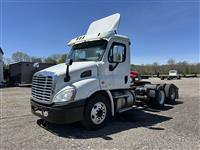 2017 Freightliner- Cascadia