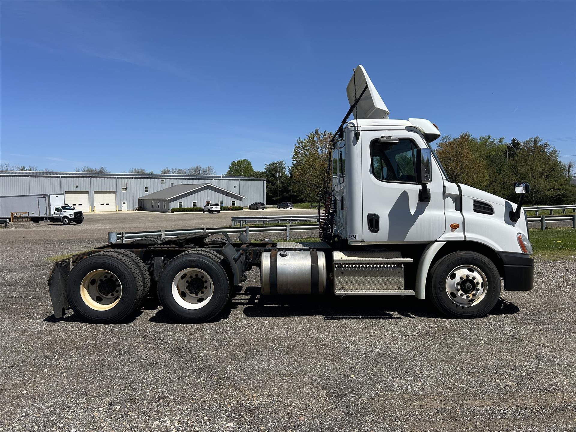 2017 Freightliner- Cascadia