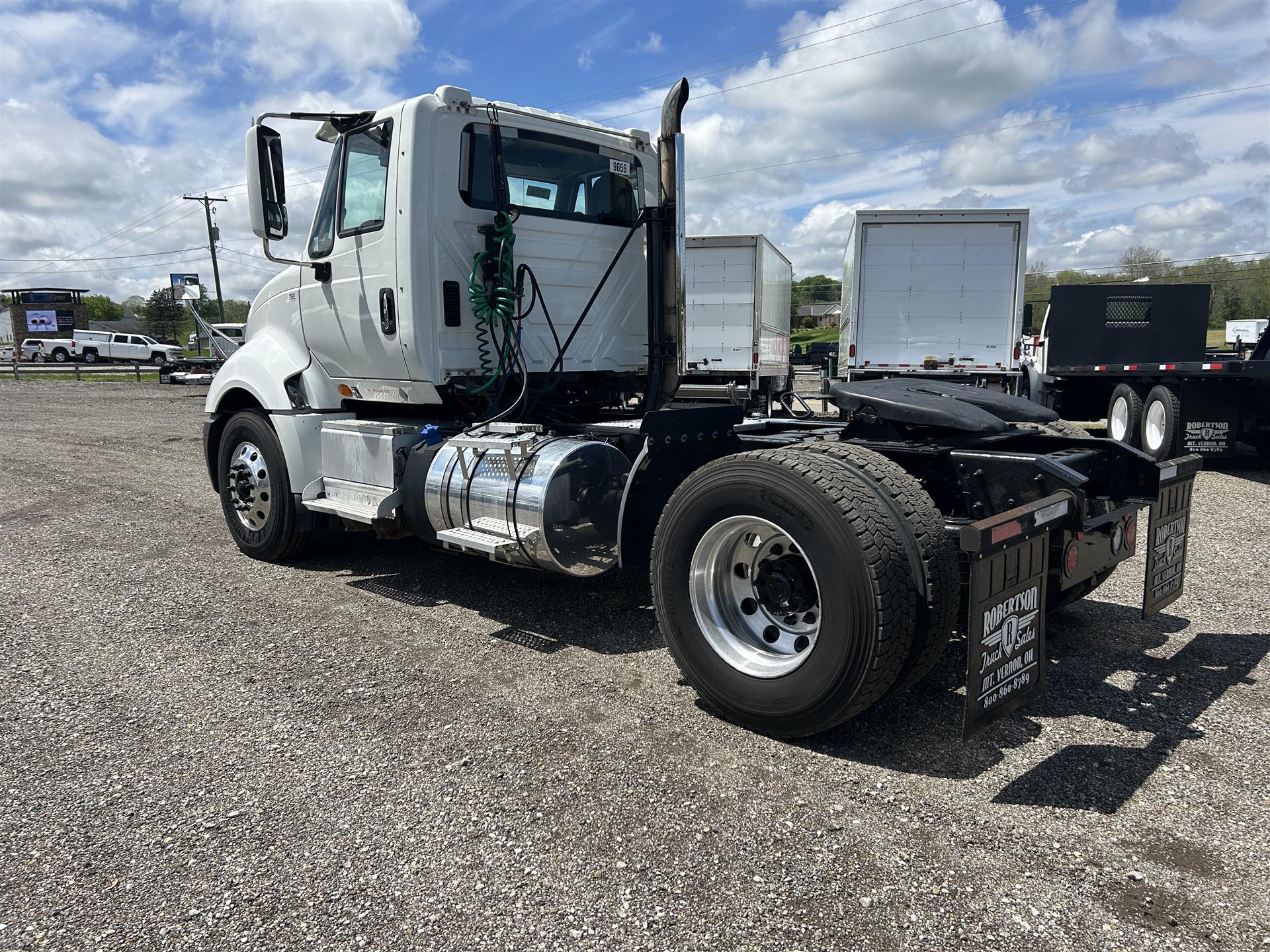 2016 International- 8600