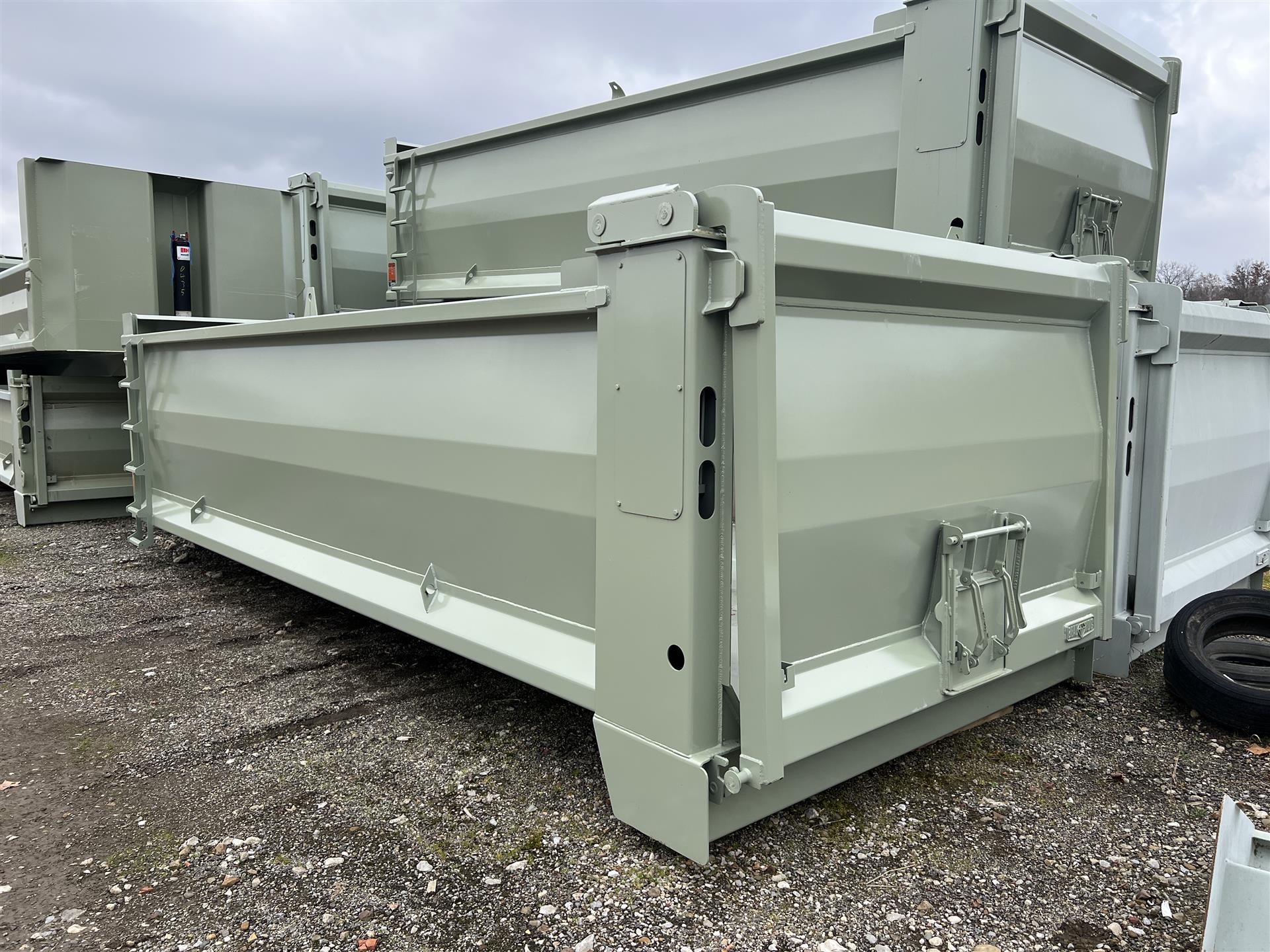 2025 BEAU ROC- 21' X 54