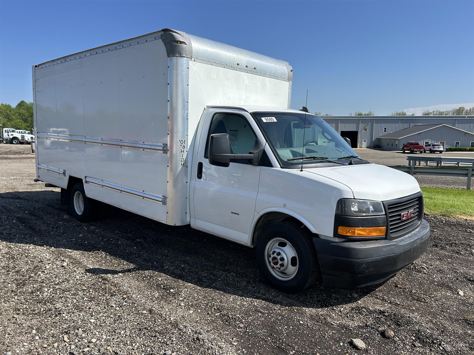 2020 GMC- G3500