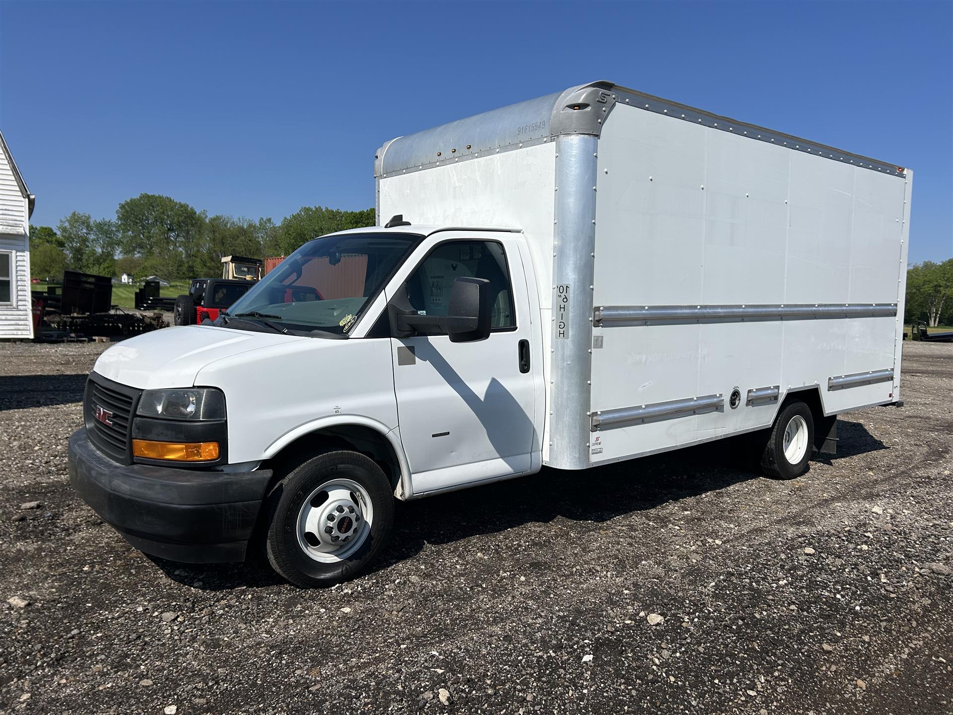 2020 GMC- G3500
