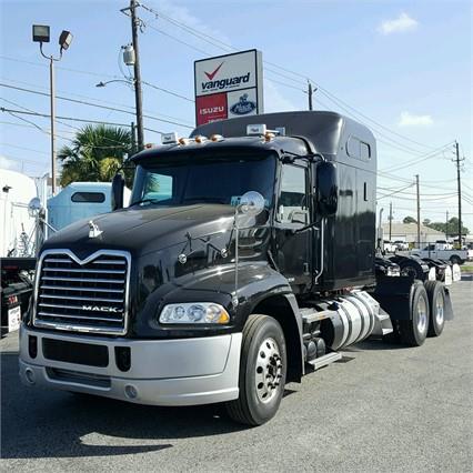 2012 Mack PINNACLE CXU613