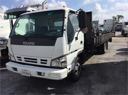 2006 ISUZU NPR