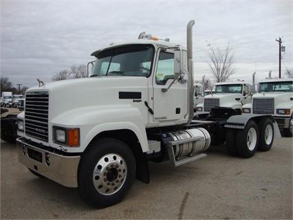 2012 Mack PINNACLE CHU613