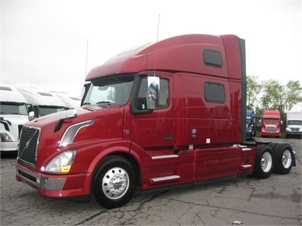 2014 Volvo VNL64T780