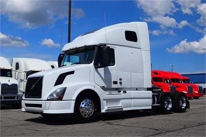 2013 Volvo VNL64T670