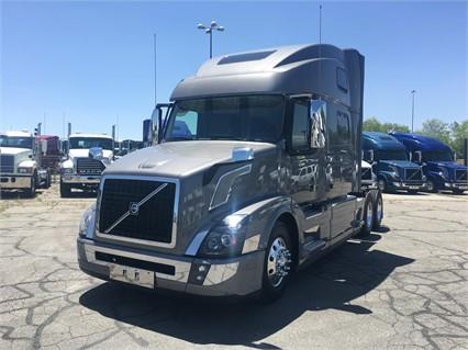 2017 Volvo VNL64T780