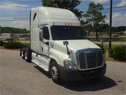 2012 Freightliner CASCADIA 125