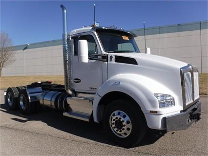 2017 Kenworth T880