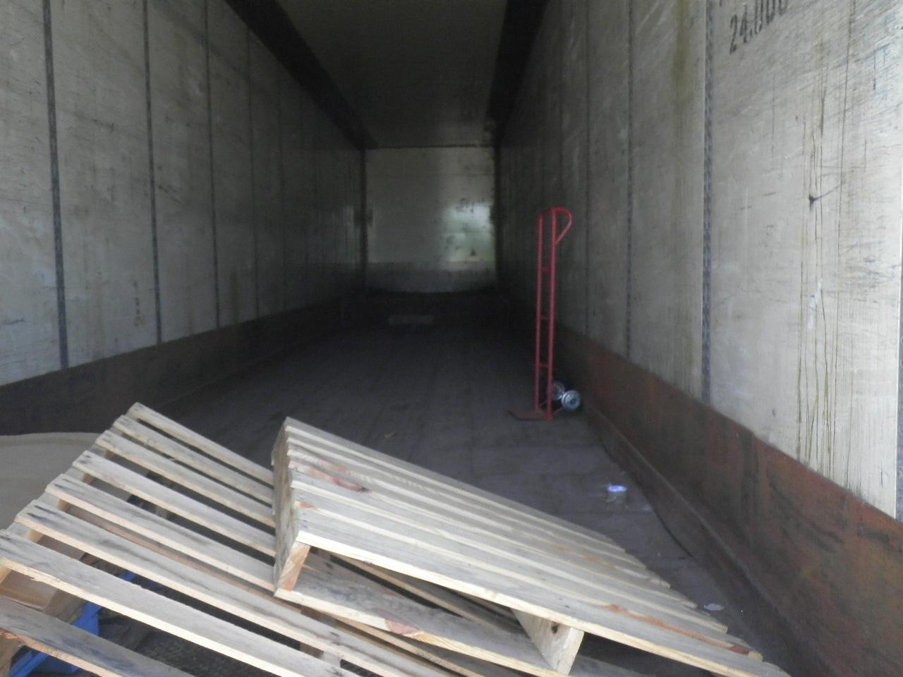 2006 WABASH    53X102VAN S