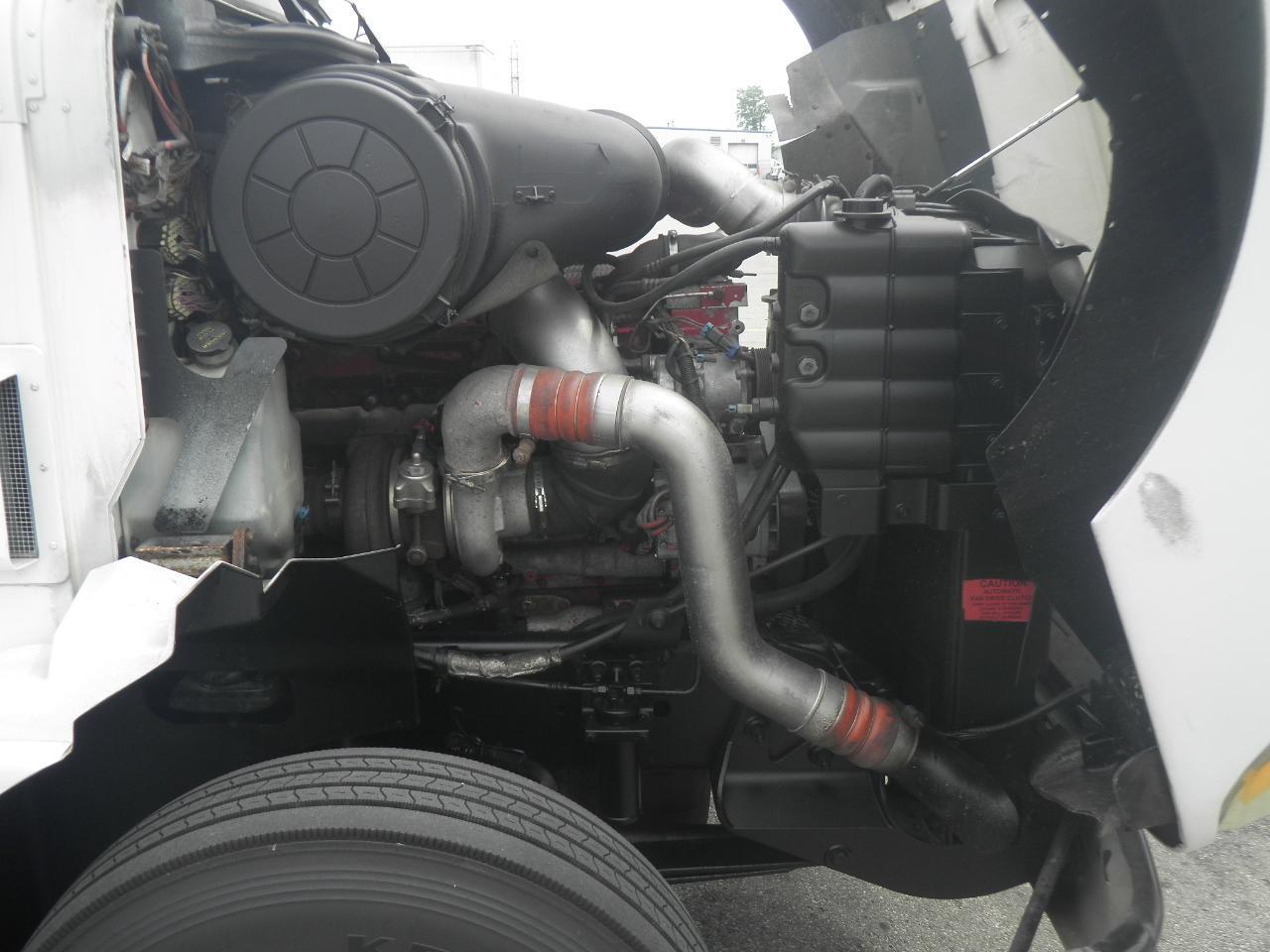 2004 International 9200i