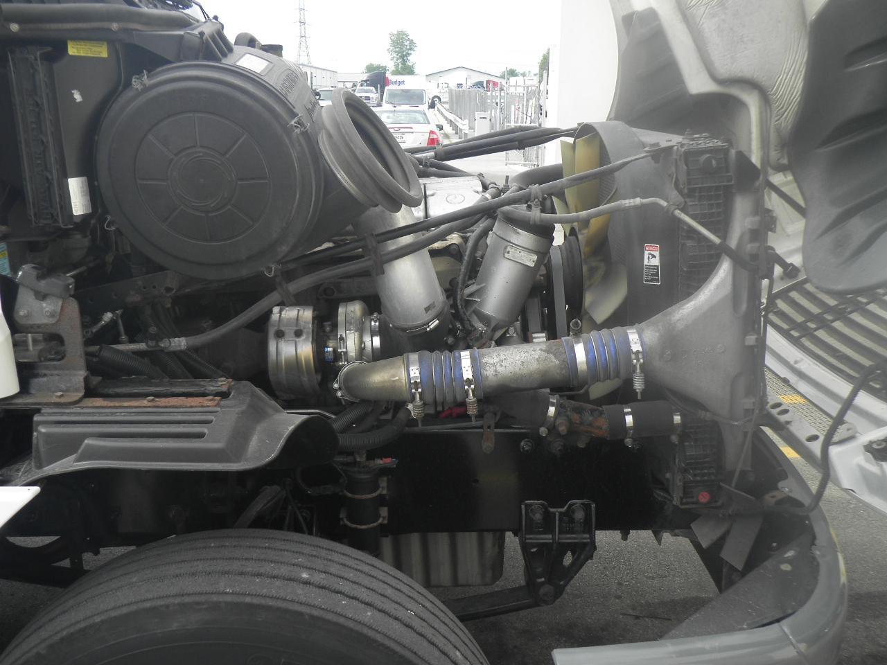 2011 Freightliner CL120064ST