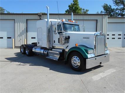 2012 Kenworth W900L