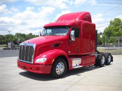 2012 Peterbilt 587
