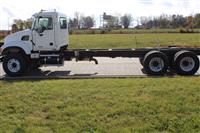 2006 Mack CV713