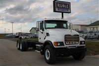 2006 Mack CV713