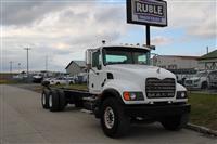 2005 Mack CV713