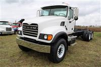 2006 Mack CV713