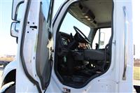 2013 Freightliner M2