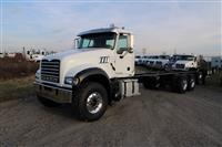 2014 Mack GU713