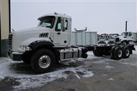 2013 Mack GU813