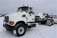 2007 Mack CV713