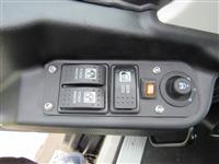 2025 Autocar DC64