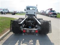 2026 Kenworth T880