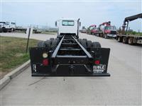 2013 Mack GU713
