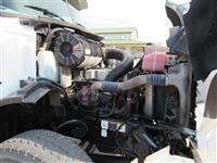 2012 Mack GU813