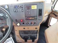 2014 Mack GU813