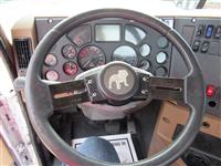 2014 Mack GU813