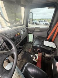 2020 Peterbilt PB 348