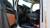 2025 Kenworth T880