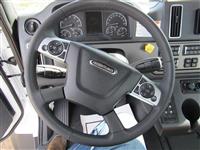 2026 Freightliner 114SD PLUS