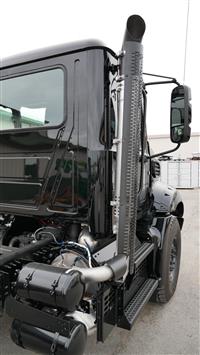 2026 Mack GR64B