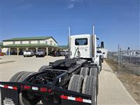 2025 Peterbilt 567 SBA