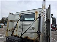 2002 Volvo VNM