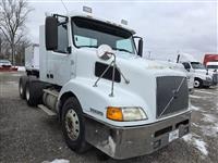 2002 Volvo VNM