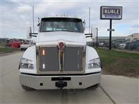 2025 Kenworth T880
