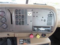 2005 Mack CV713