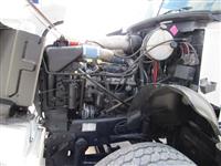 2005 Mack CV713