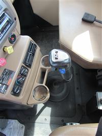 2005 Mack CV713