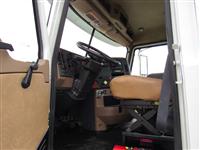 2013 Mack GU813