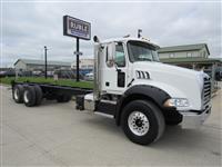 2013 Mack GU813