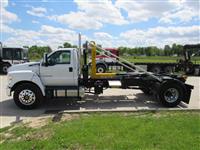 2025 Ford F750