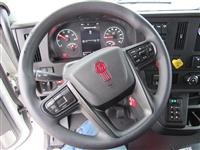 2025 Kenworth T280